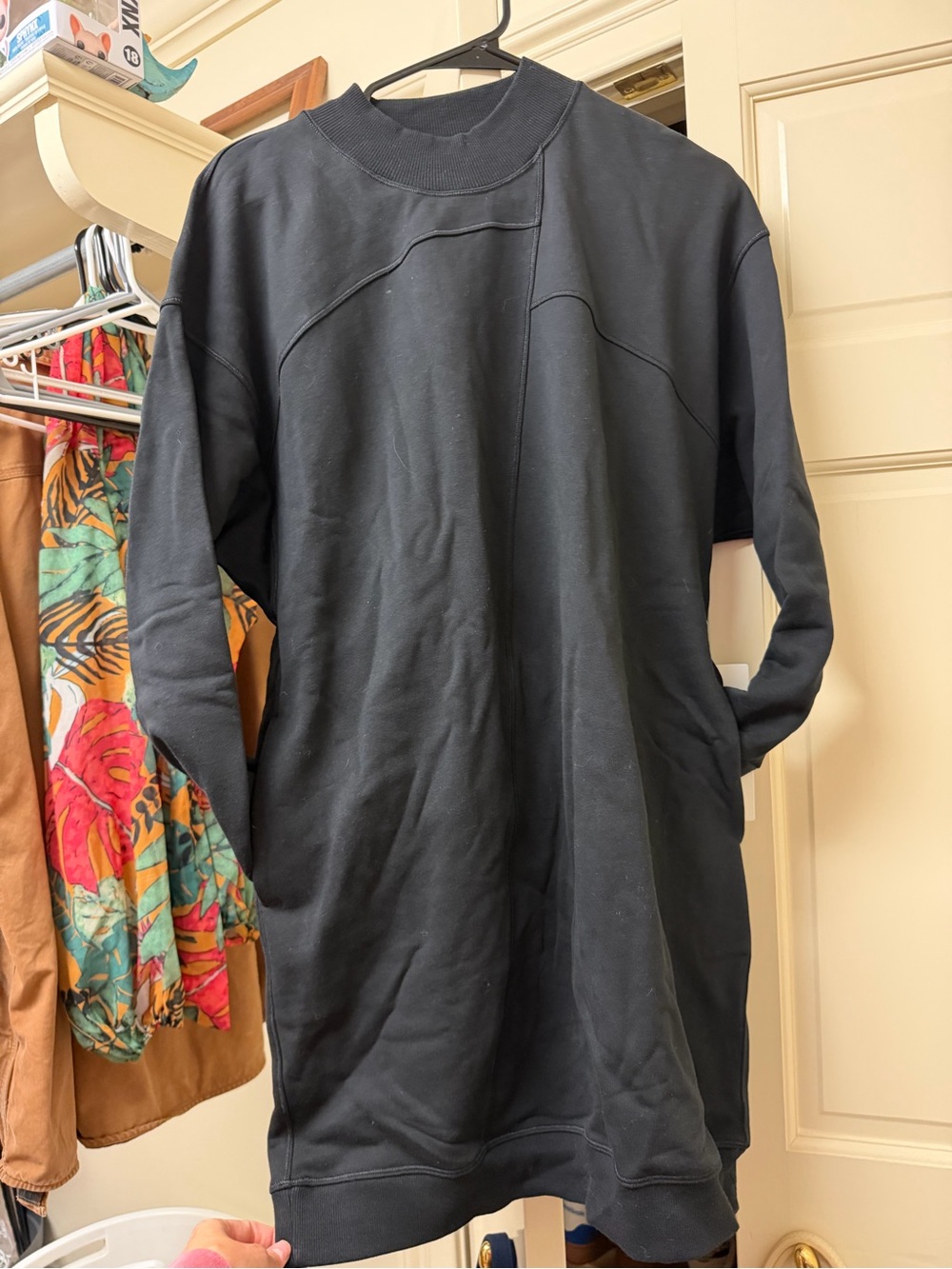 lululemon athletica Black Long-Sleeve Women's Sweater Dress
